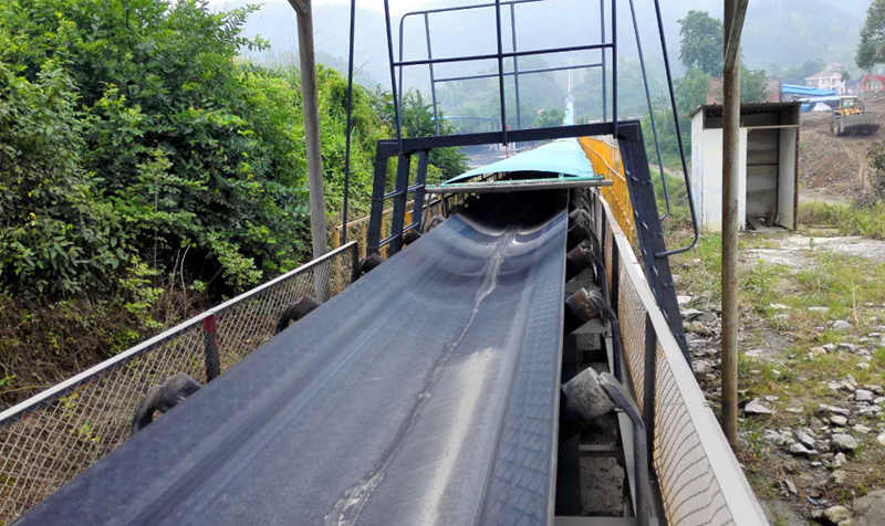 大型1米帶寬輸送機(jī)